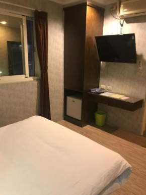 Baseball Hotel